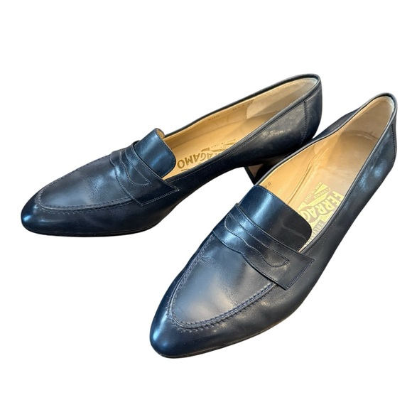 Salvatore Ferragamo Sport Navy Blue Penny Loafers Block Heel 8.5C Made in Italy